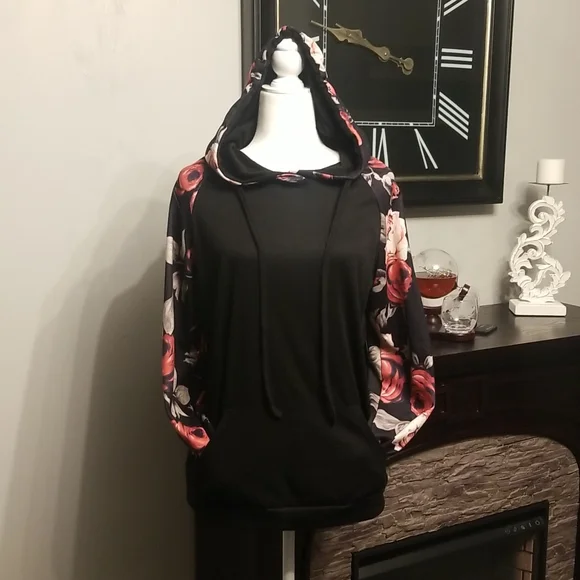 Floral Sleeved Hoodie - Picture 6 of 8